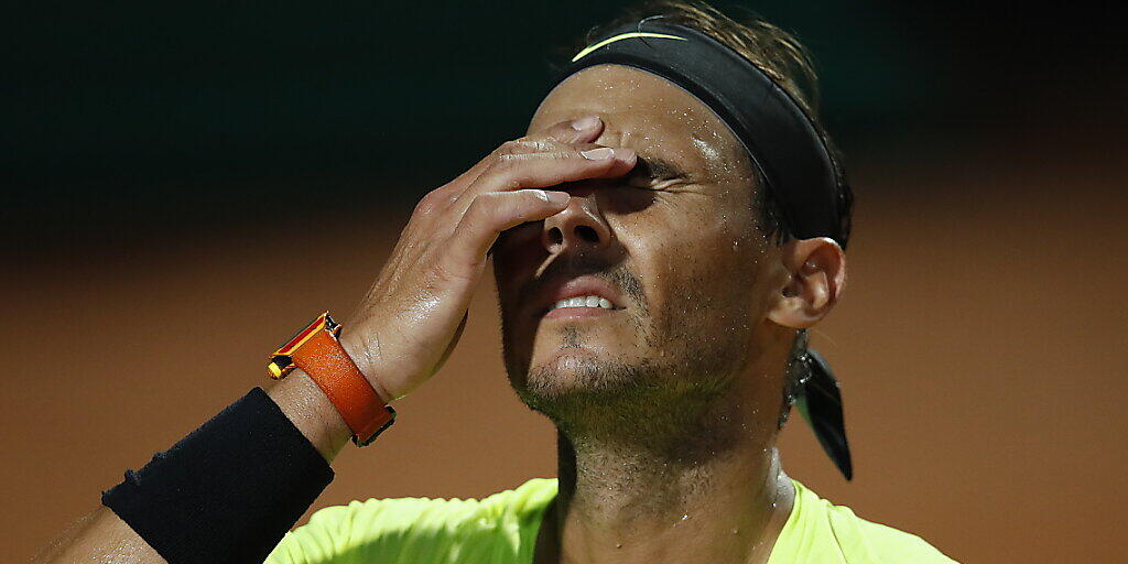 Kein guter Abend: Rafael Nadal scheiterte am späten Samstagabend in Rom im Viertelfinal Kein guter Abend: Rafael Nadal scheiterte am späten Samstagabend in Rom im Viertelfinal