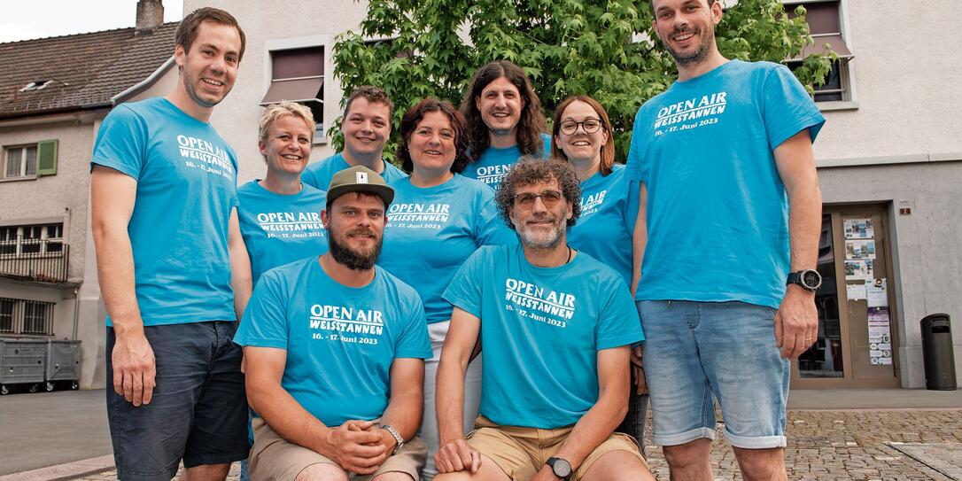 230607 Geschichte übers Openair Weisstannen, Mels - Vorstand des Openair Weisstannen mit Präsident Ivo Britt