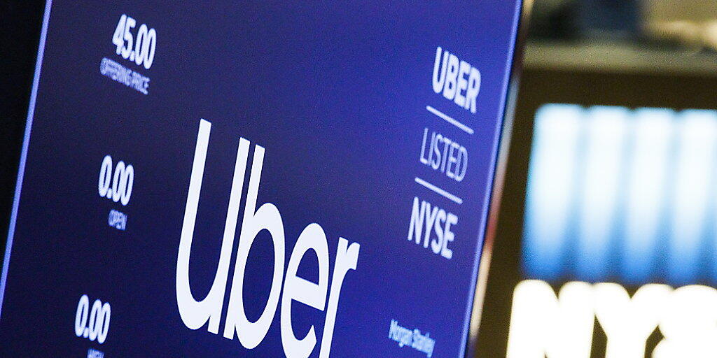 Die Aktien des Fahrdienstleisters Uber haben seit dem Börsengang bereits rund 17 Prozent verloren. (Archivbild)