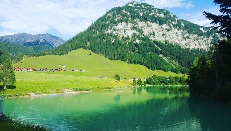 Sarah Priem, Br&uuml;ssel