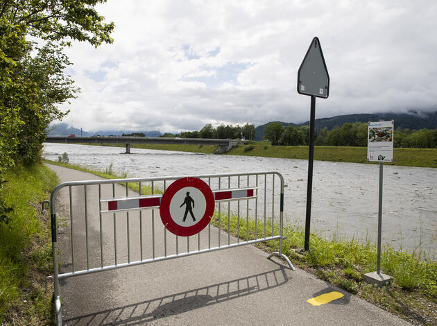Hochwasser Rhein in Vaduz Hochwasser Rhein in Vaduz