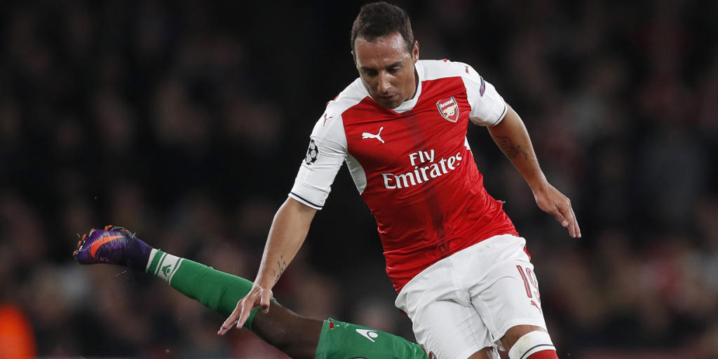 Santi Cazorla (rechts) wird in dieser Saison nicht mehr für Arsenal spielen können