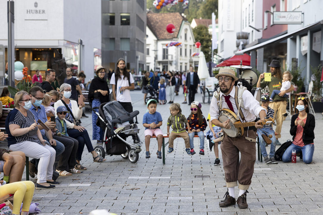 5. Buskers in Vaduz