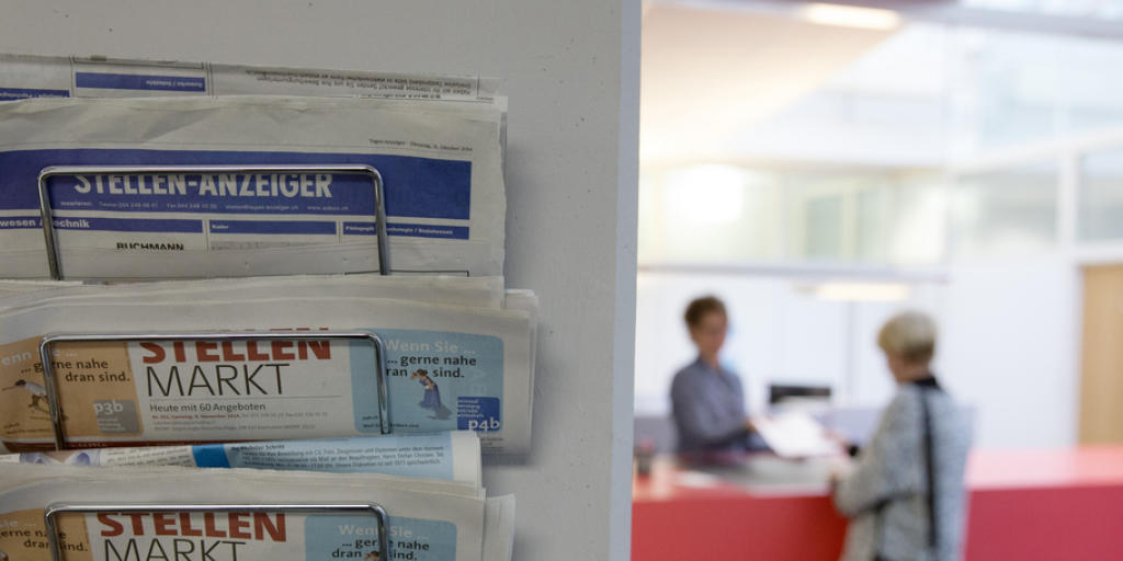 Tiefere Arbeitslosenquote: Ende Juni waren 139'127 Arbeitslose bei den Regionalen Arbeitsvermittlungszentren (RAV) eingeschrieben, 5651 weniger als im Vormonat.