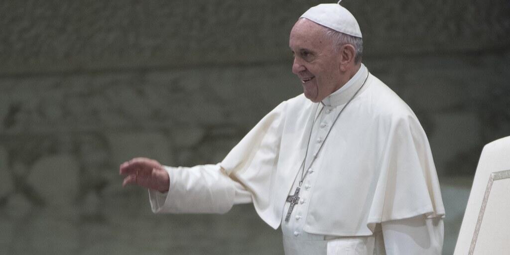 Papst Franziskus offeriert Obdachlosen und Bedürftigen in Rom einen Zirkusbesuch. (Archivbild)