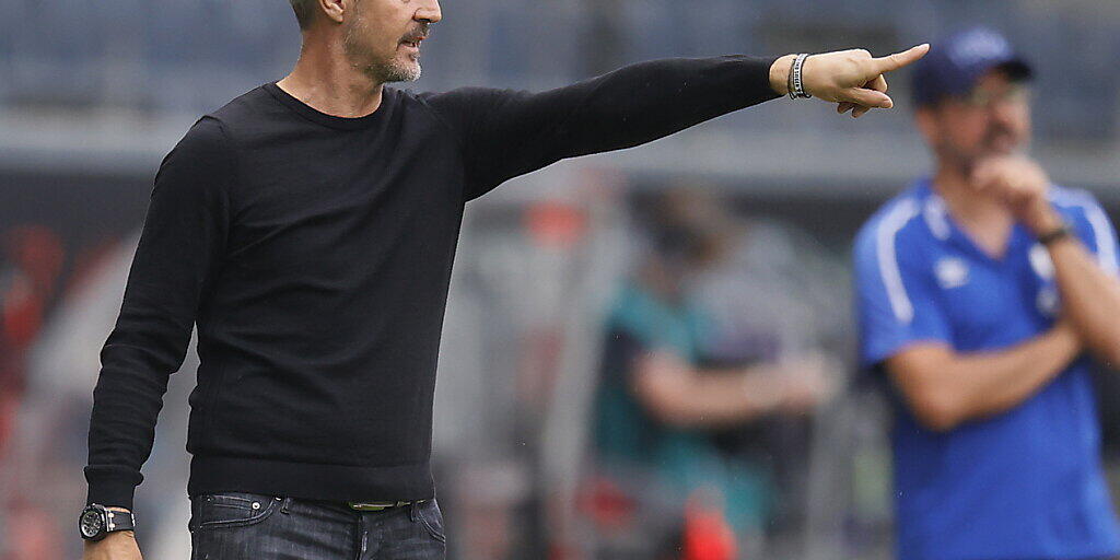 Trainer Adi Hütter dürfte bei Eintracht Frankfurt bald einen neuen Vertrag unterschreiben