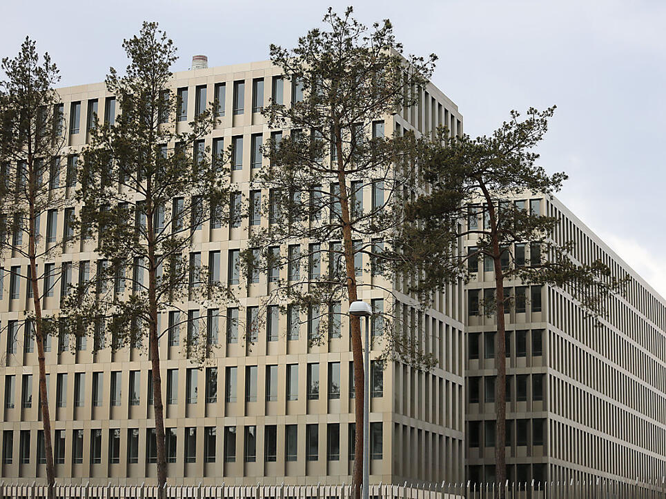BND-Hauptsitz in Berlin. Der deutsche Nachrichtendienst hat auch rund ein Dutzend Niederlassungen von Schweizer Firmen in Österreich abgehört. (Archivbild)