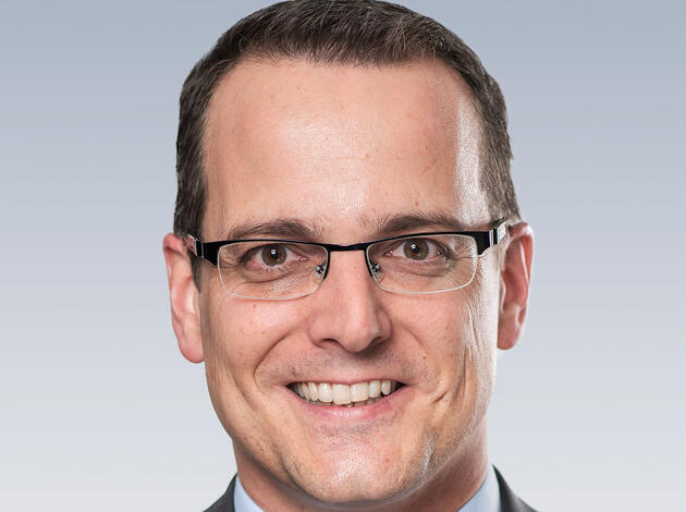 Der neue Eschner Vorsteher heisst Tino Quaderer (FBP). Der neue Eschner Vorsteher heisst Tino Quaderer (FBP).