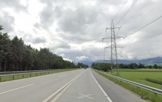 Autobahn A13