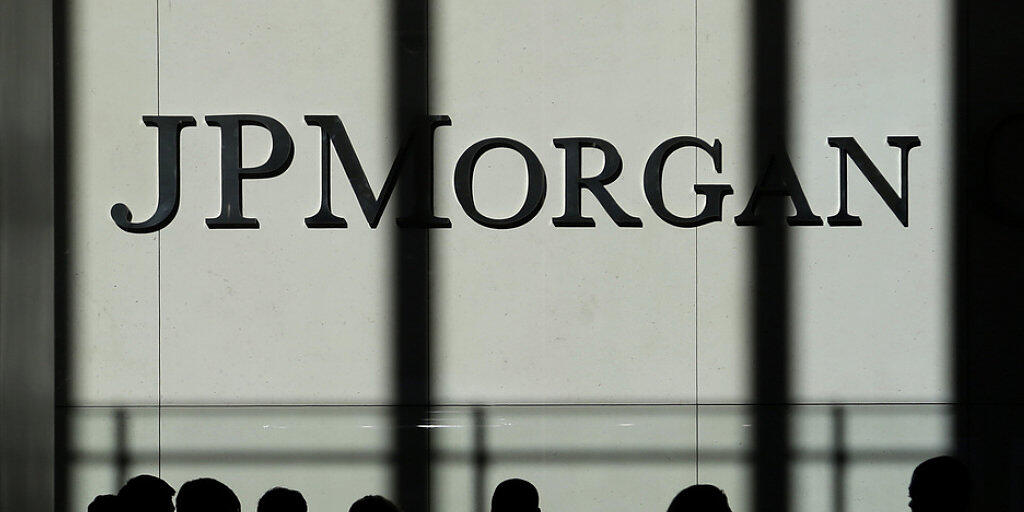 Trotz einer massiven Belastung durch die US-Steuerreform verdient JP Morgan weiterhin Milliarden. Unter dem Strich erzielte die grösste US-Bank   im Schlussquartal 4,2 Milliarden Dollar als Gewinn heraus.