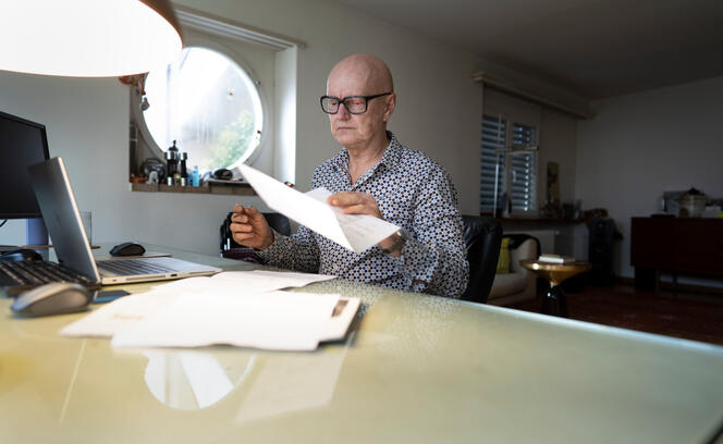 HOMEOFFICE, HOME-OFFICE, ARBEITSPLATZ, PULT, WOHNZIMMER, ZUHAUSE, ZU HAUSE, CORONAVIRUS, VIRUS, COVID-19, COVID 19, SARS-COV-2, NCOV-2019, 2019-N-COV,
