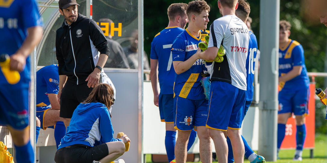 Nach drei Jahren als Assistenztrainer steigt Michele Polverino (l.) zum Cheftrainer auf.