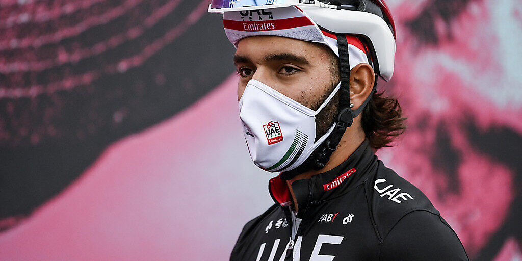 Trotz Maske positiv auf das Coronavirus getestet und aus dem Giro ausgeschieden: der kolumbianische Sprinter Fernando Gaviria