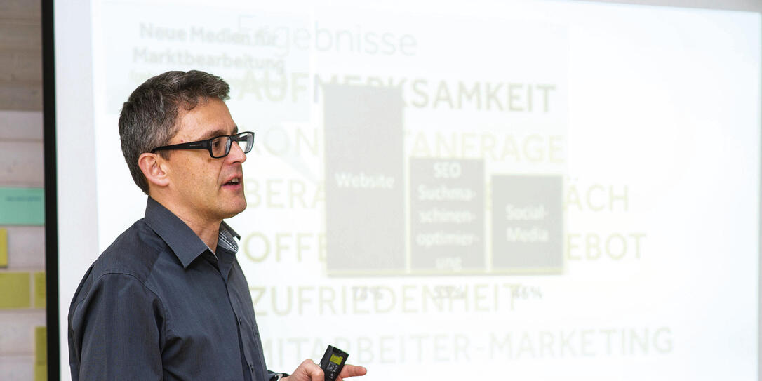 Präsentation der Umfrage im Baugewerbe Präsentation der Umfrage im Baugewerbe