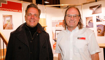 EWA - Eschner Weihnachts- und Gewerbeausstellung.