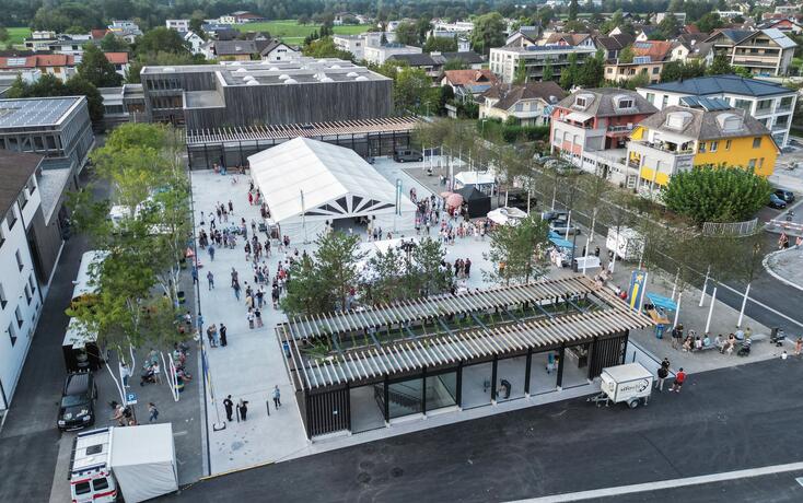Einweihung und Eröffnung des neuen Dorfplatzes in Balzers