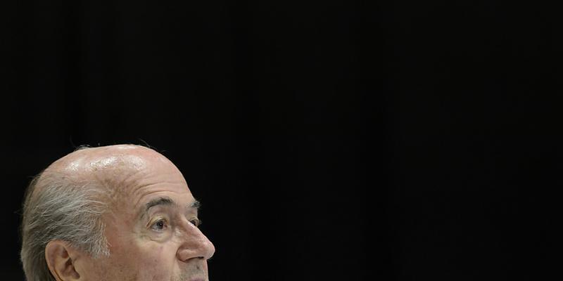 Ein nachdenklicher Sepp Blatter spricht im TV über seinen Spital-Aufenthalt