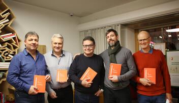 Buchpräsentation "Vadoznerisch", Vadozner Huus ,