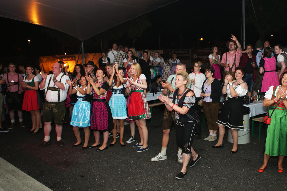 Nacht der Tracht, Mauren