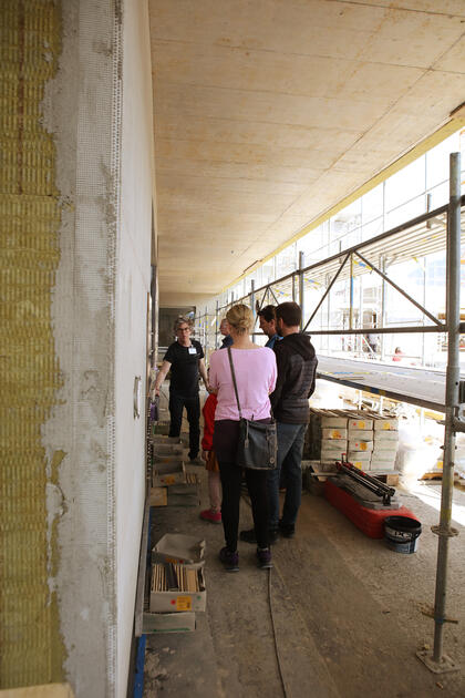 Tag der offenen Baustelle Kindergarten und Doppelturnhalle in Ma