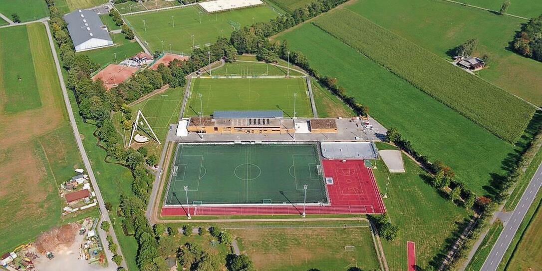Mauren hat in der Geschichte des Liechtensteinischen Sports eine einflussreiche Position eingenommen. Mauren hat in der Geschichte des Liechtensteinischen Sports eine einflussreiche Position eingenommen.