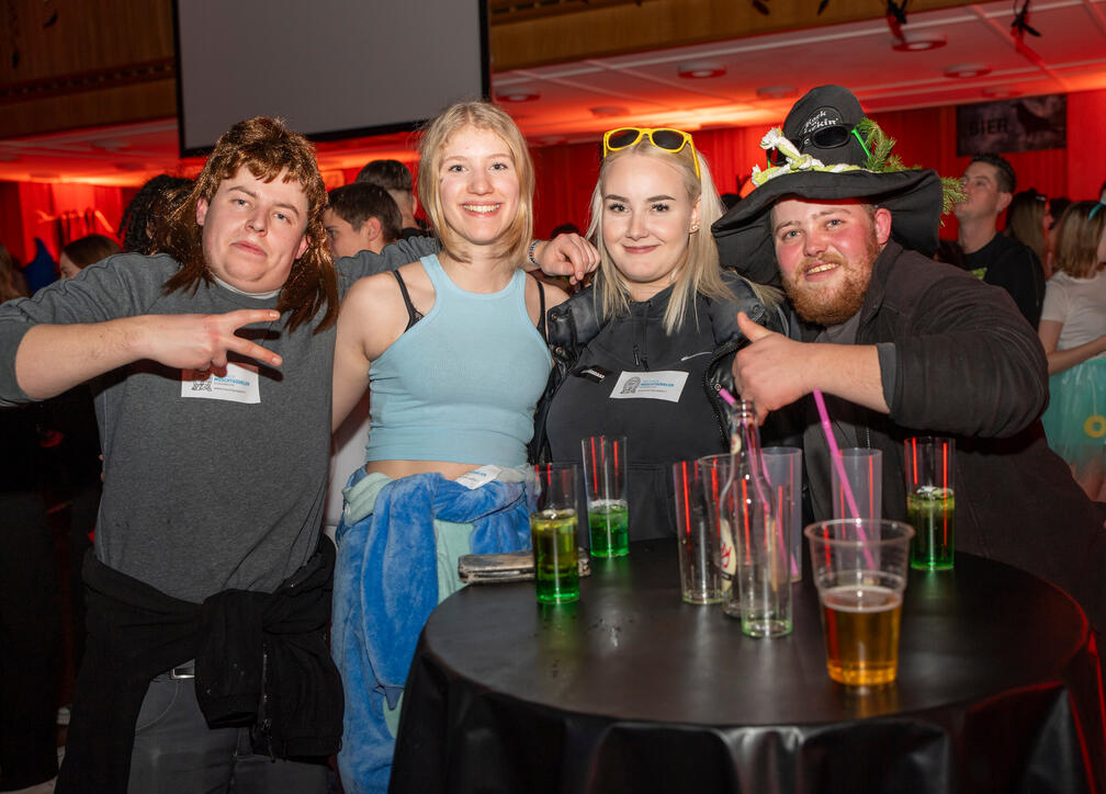 «Schaabumm» Party im Saal Schaan