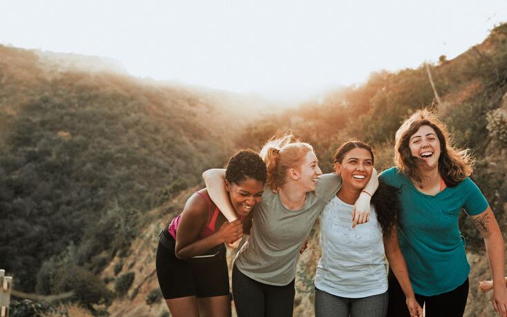 Friends hiking through the hills of Los Angeles