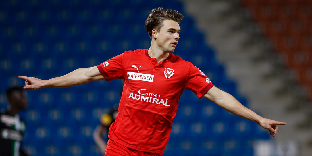 Schweiz Fussball Super-League FC Vaduz - FC St. Gallen Schweiz Fussball Super-League FC Vaduz - FC St. Gallen