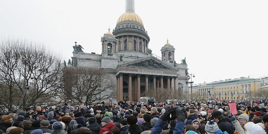 Die Isaaks-Kathedrale in St. Petersburg ist für rund 10'000 Besucher ausgelegt.