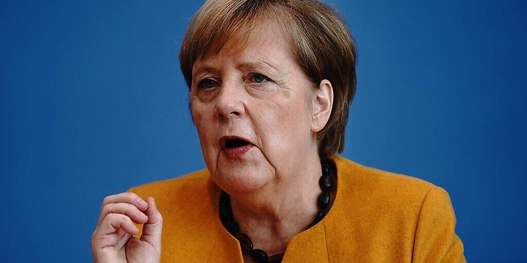 Bundeskanzlerin Angela Merkel (CDU) gibt in der Bundespressekonferenz vor Hauptstadtjournalisten eine Pressekonferenz. Die Bundeskanzlerin informiert die Medienvertreter über die Ergebnisse des Corona-Kabinetts zu den Corona-Maßnahmen und der aktuellen Lage des Infektionsgeschehens. Foto: Kay Nietfeld/dpa-Pool/dpa