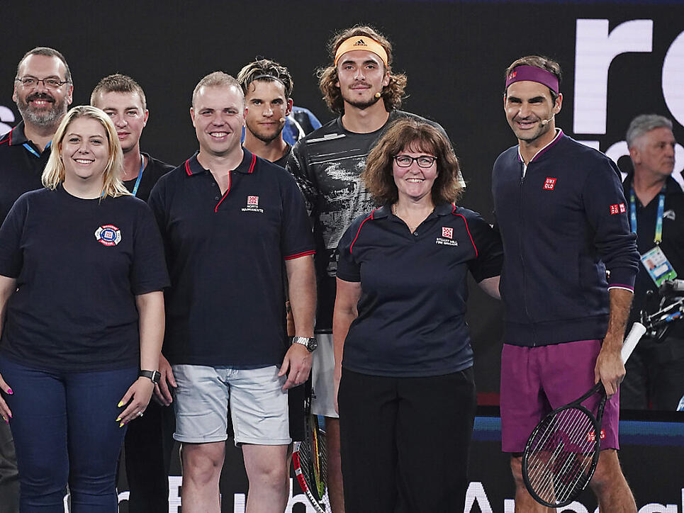 Federer Nadal Und Co Sammeln Geld Vaterland Online