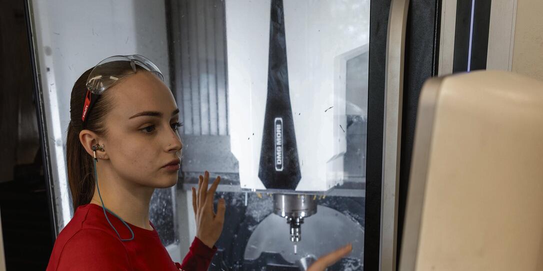 Hannah Oberparleiter — Hilti AG, CNC-Fräser