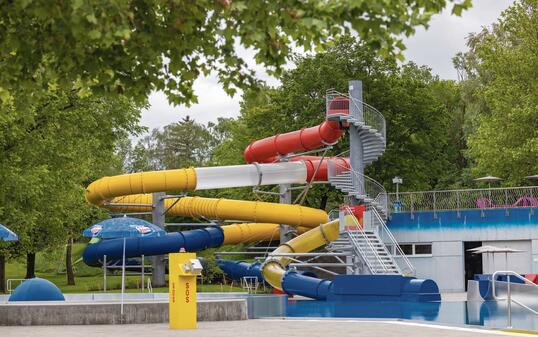 Eröffnung Schwimmbad in Vaduz