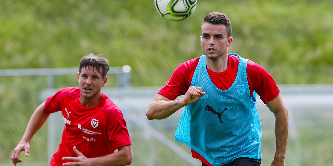 Fussball Challenge-League FC Vaduz Trainingsstart Saisonstart