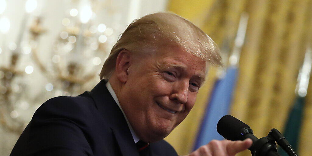 Die Ukraine-Affäre ist nach Ansicht von US-Präsident Donald Trump der "grösste Betrug in der Geschichte der amerikanischen Politik".