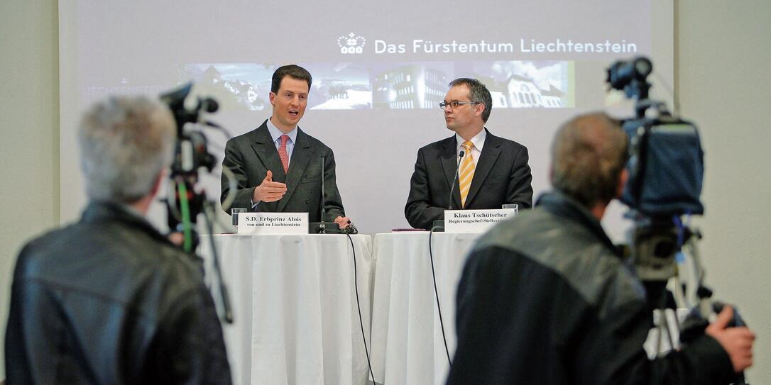 STEUERAFFAERE, STEUER AFFAERE, STEUERHINTERZIEHUNG, STEUERN, HINTERZIEHUNG, ERMITTLUNGEN, STEUERBETRUG, BETRUG, STEUERSKANDAL, BANK LGT, LIECHTENSTEIN GLOBAL TRUST,