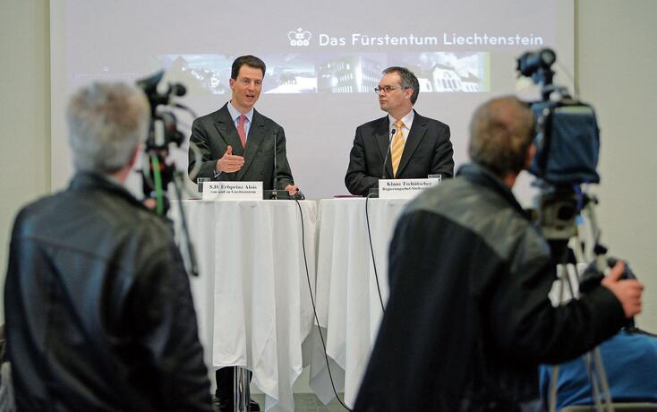 STEUERAFFAERE, STEUER AFFAERE, STEUERHINTERZIEHUNG, STEUERN, HINTERZIEHUNG, ERMITTLUNGEN, STEUERBETRUG, BETRUG, STEUERSKANDAL, BANK LGT, LIECHTENSTEIN GLOBAL TRUST,