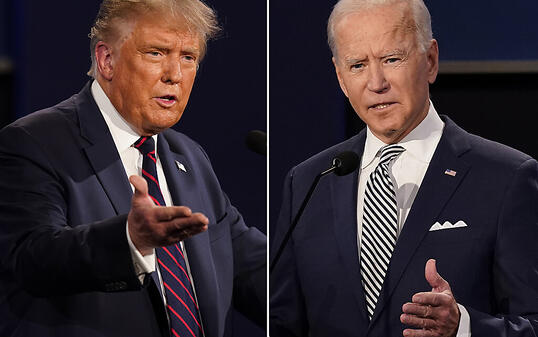 ARCHIV - Die Bildkombo zeigt Präsident Trump (l) und den ehemaligen Vizepräsidenten Joe Biden während der ersten Präsidentschaftsdebatte im September an der Case Western University und der Cleveland Clinic in Cleveland, Ohio. Foto: Patrick Semansky/AP/dpa