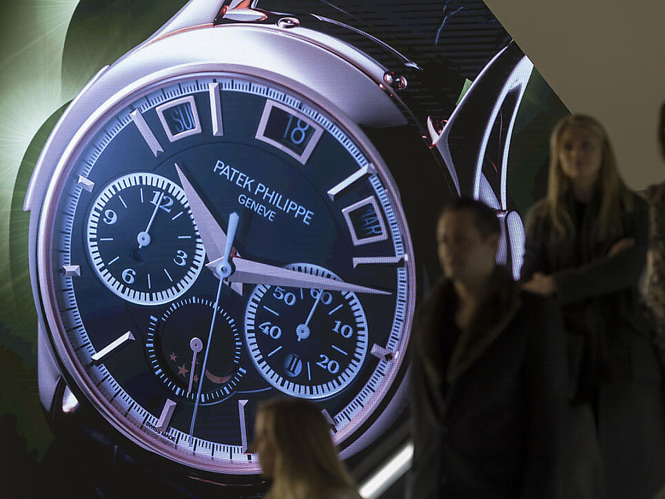 Die Uhren- und Schmuckmesse Baselworld buk dieses Jahr kleinere Brötchen: Weil ihr viele Hersteller den Rücken kehrten, halbierte sich die Zahl der Aussteller.