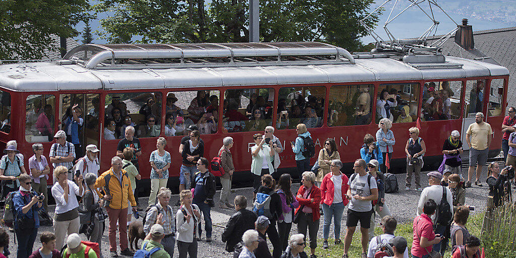 Massentourismus oder nicht? Die touristische Zukunft der Rigi sorgt für Kontroversen. (Archivbild)