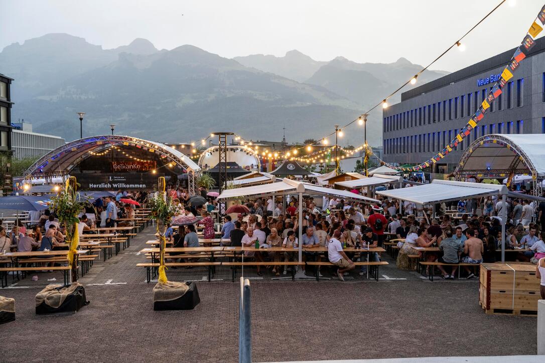 Staatsfeiertag 2026 Volksfest mit Abendprogramm