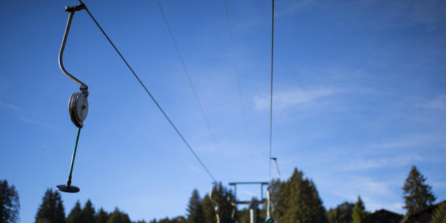 Warten auf Schnee im freiburgischen Chatel-St-Denis Warten auf Schnee im freiburgischen Chatel-St-Denis