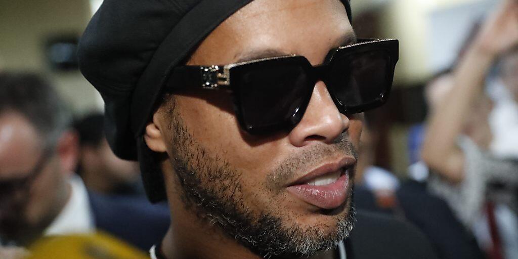 Ronaldinho wurde wegen eines gefälschten Passes in Paraguay verhaftet