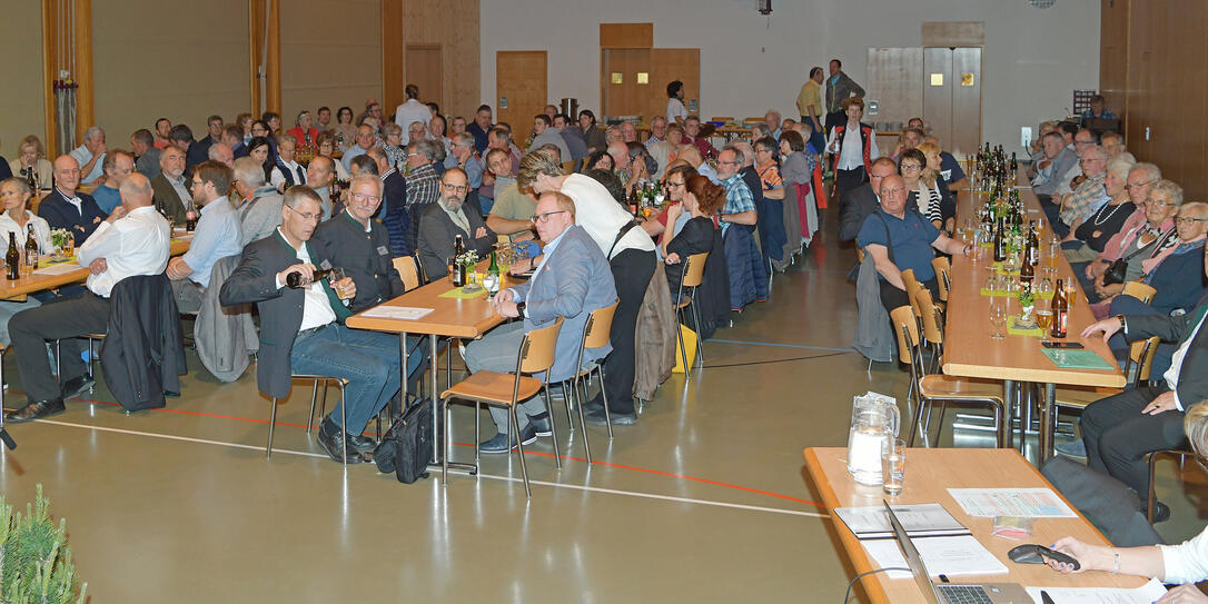 Alpenverein GV Schellenberg Pulikum 03