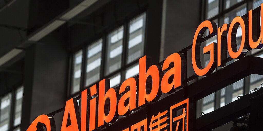 Der chinesische Amazon-Rivale Alibaba rechnet für die Rabattschlacht am "Single's Day" mit 500 Millionen Online-Kunden. (Symbolbild)