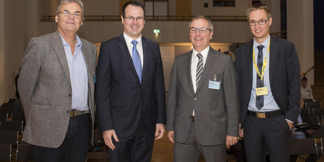 18. Internationales Anwenderforum Kleinwasserkraftwerke 18. Internationales Anwenderforum Kleinwasserkraftwerke