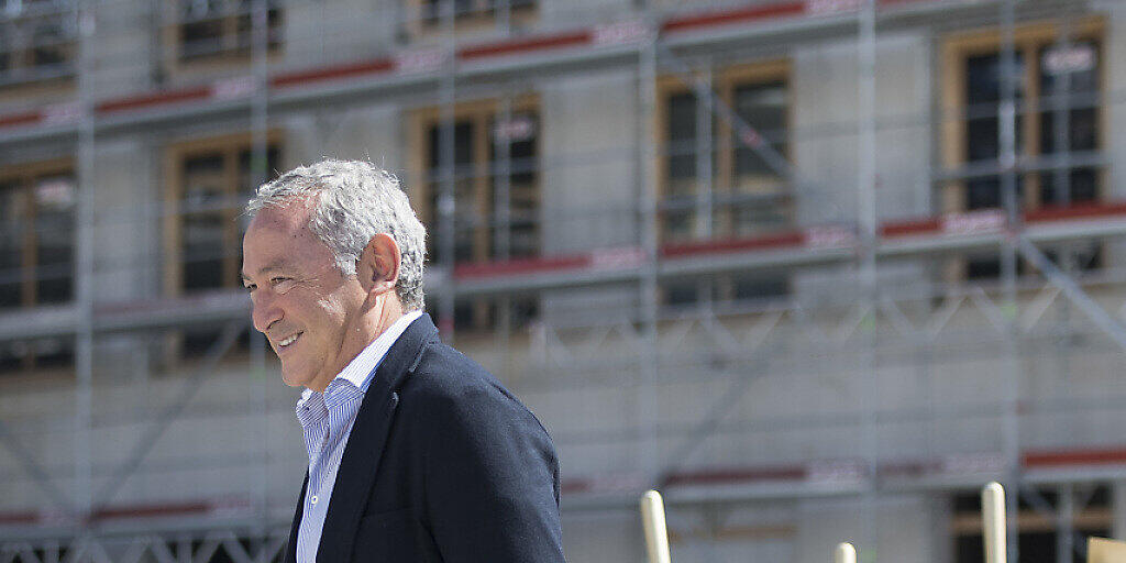 Da hat er gut lachen: Die Orascom DH von Samih Sawiris baut ein neues Hotel im Oman (Archivbild). Da hat er gut lachen: Die Orascom DH von Samih Sawiris baut ein neues Hotel im Oman (Archivbild).