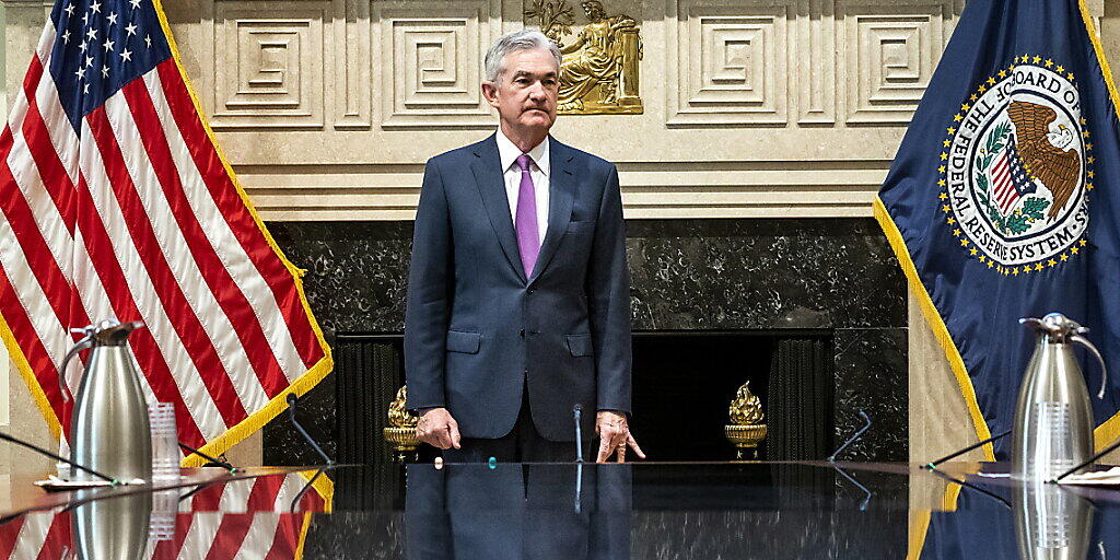 Die US-Notenbank Fed unter der Leitung von Jerome Powell hat signalisiert, erst einmal mit weiteren Zinsschritten zuzuwarten. (Archivbild)