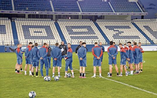 Abschluss-Training im Antonis-Papadopoulus-Stadion in Larnaca. Der Test findet am Dienstag um 18 Uhr statt.