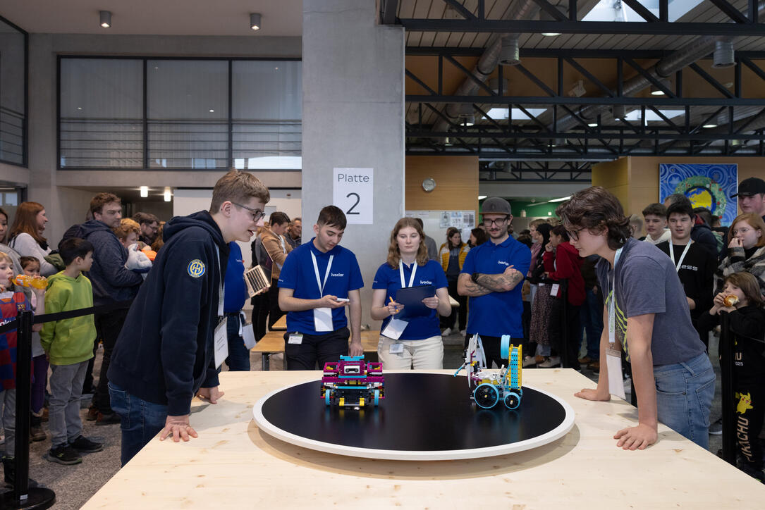 Robo-League bei der Ivoclar in Schaan